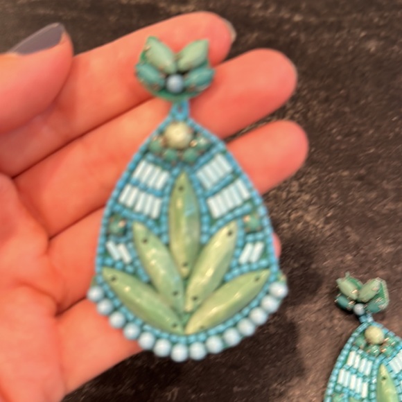 Stella & Dot Persephone earrings- retired - Picture 3 of 7